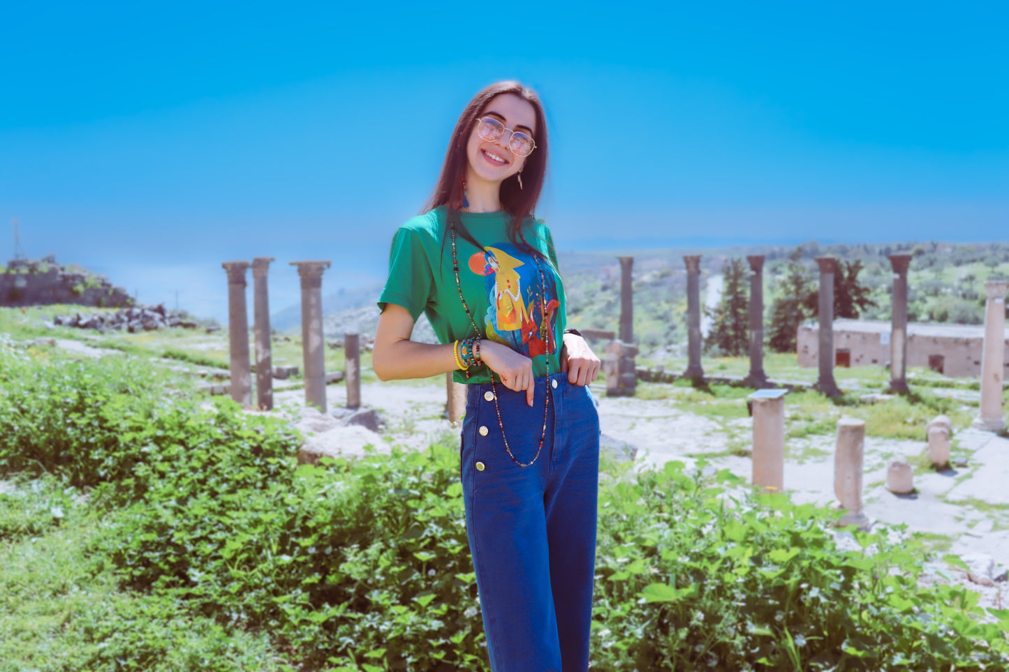 Layla - Short-Sleeve Unisex T-Shirt