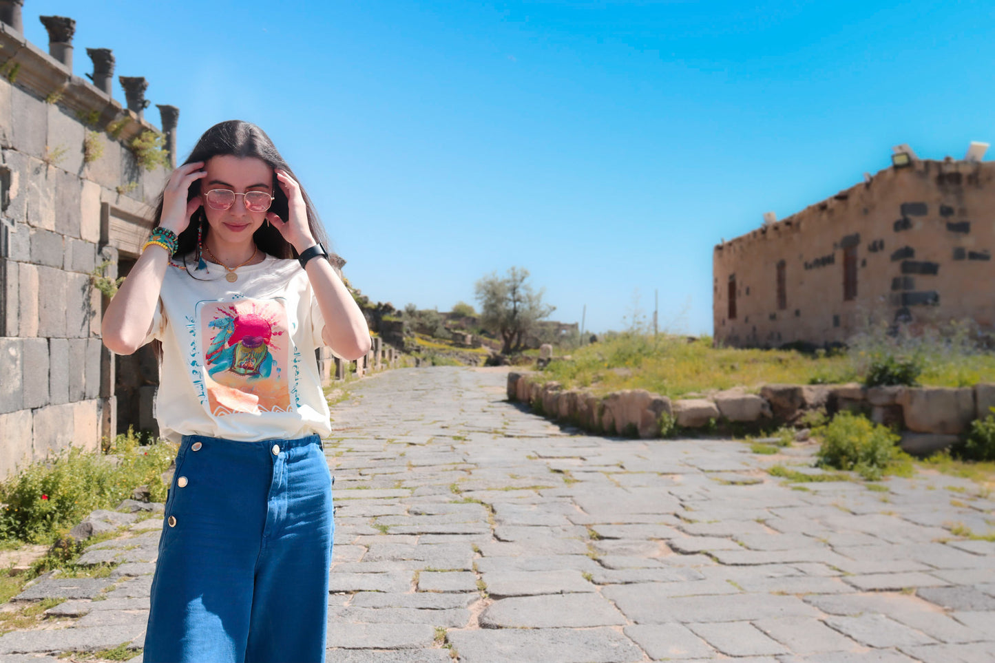 Camel Voyage -Unisex t-shirt